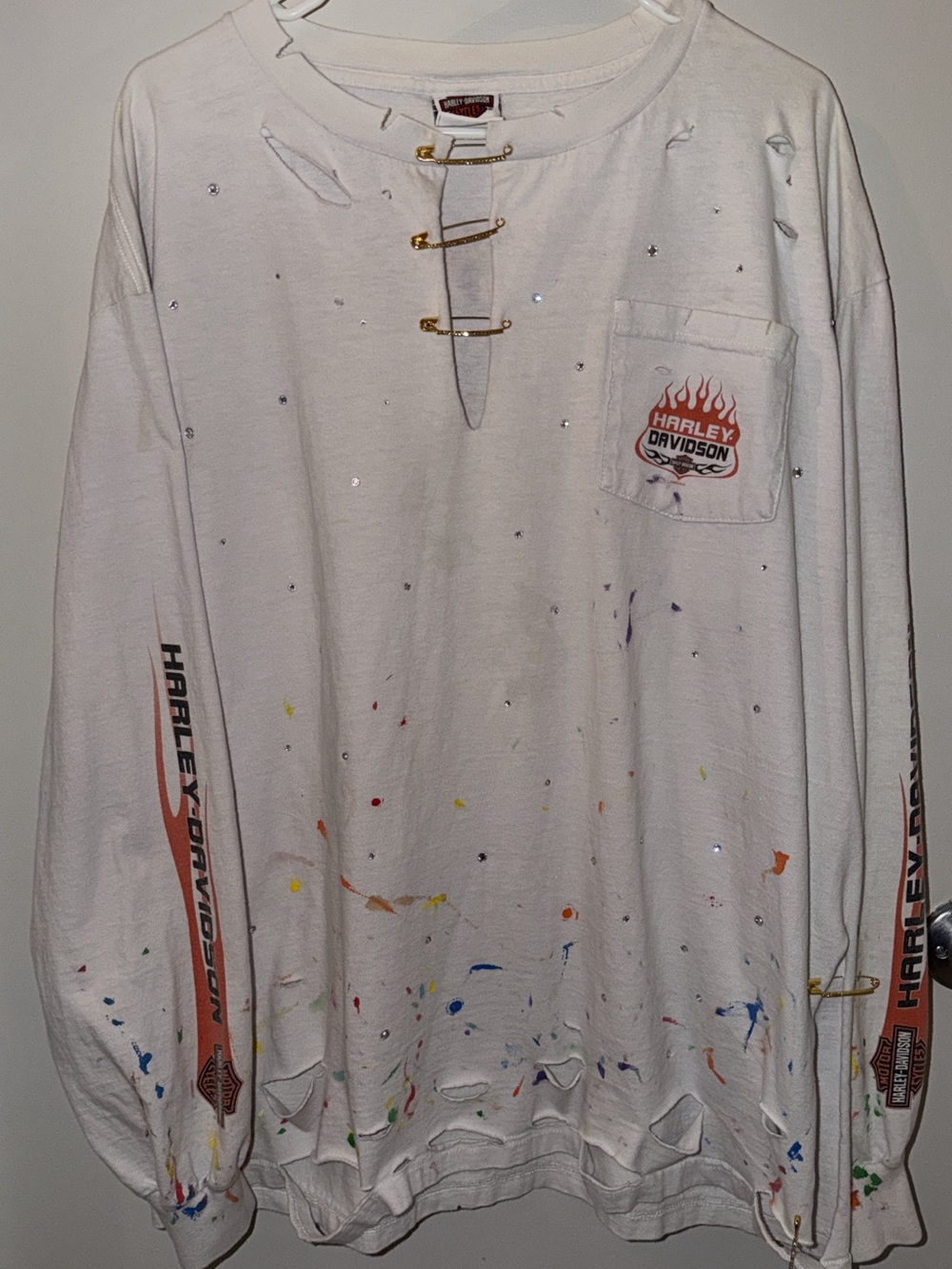 Harley-Davidson Men’s White Long-Sleeve Pocket Shirt with Flame Logo